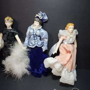 Elegant Porcelain Dolls Set